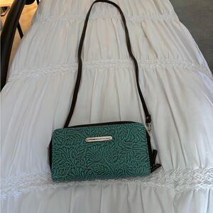 Stone Mountain Leather Crossbody Wallet